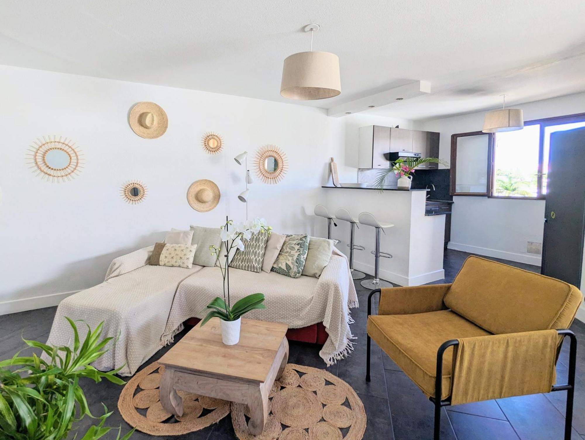 Cap Saint Gilles - T3 Vue Sur Le Port Apartment Luaran gambar